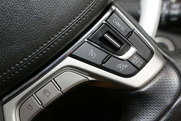 2015 Mitsubishi Pajero Sport GLX QE