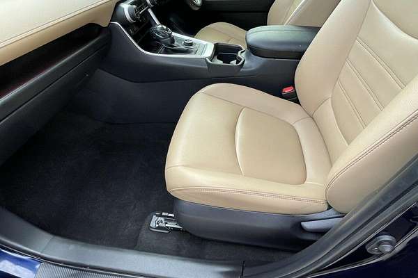 2020 Toyota RAV4 Cruiser AXAH54R