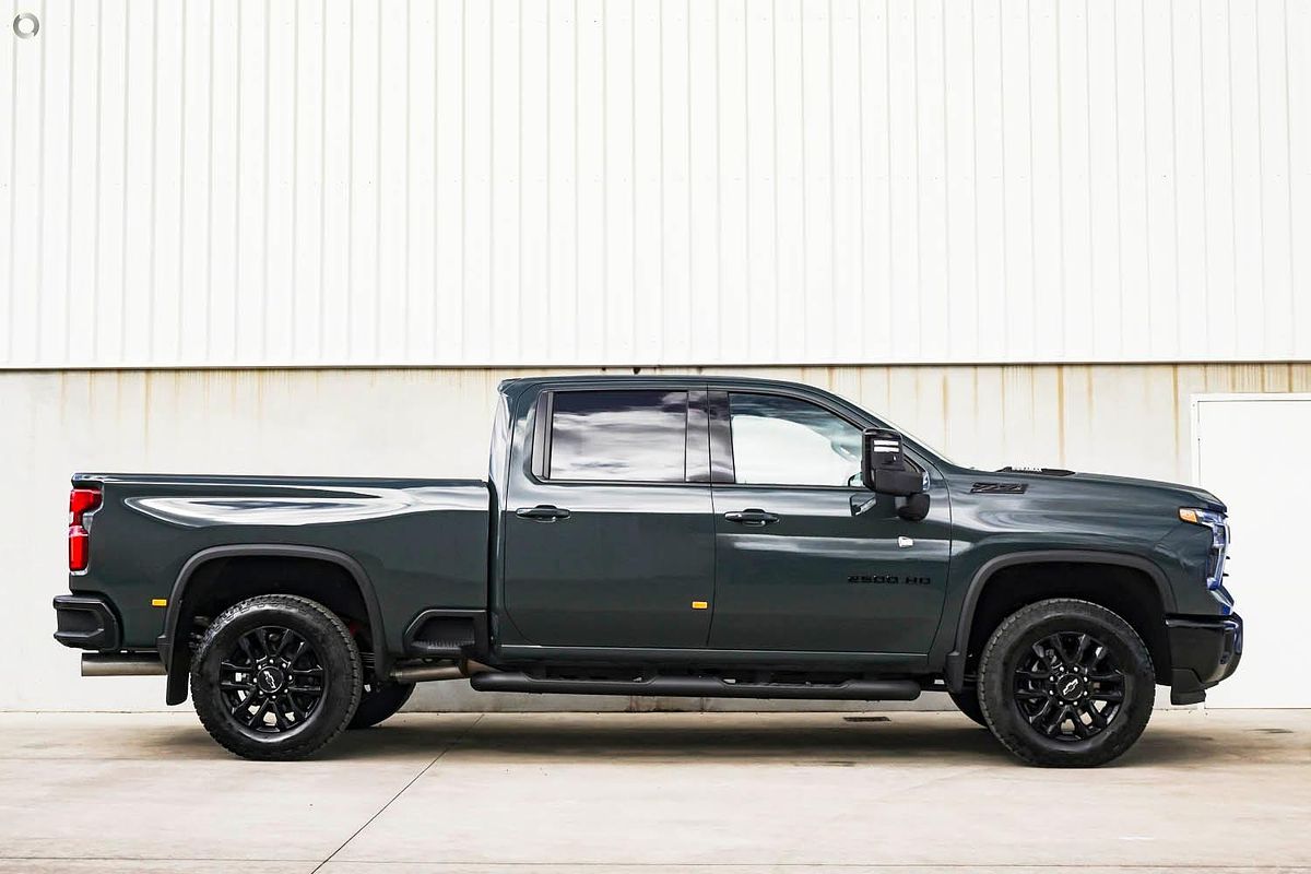 2025 Chevrolet Silverado HD LTZ Premium W/Tech Pack T1 4X4