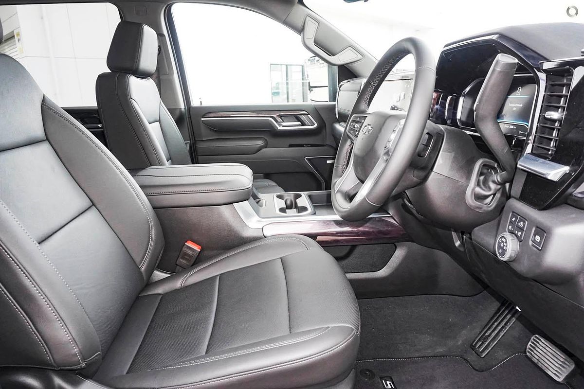 2025 Chevrolet Silverado HD LTZ Premium W/Tech Pack T1 4X4