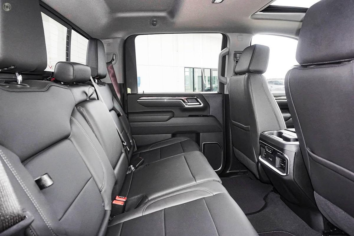 2025 Chevrolet Silverado HD LTZ Premium W/Tech Pack T1 4X4
