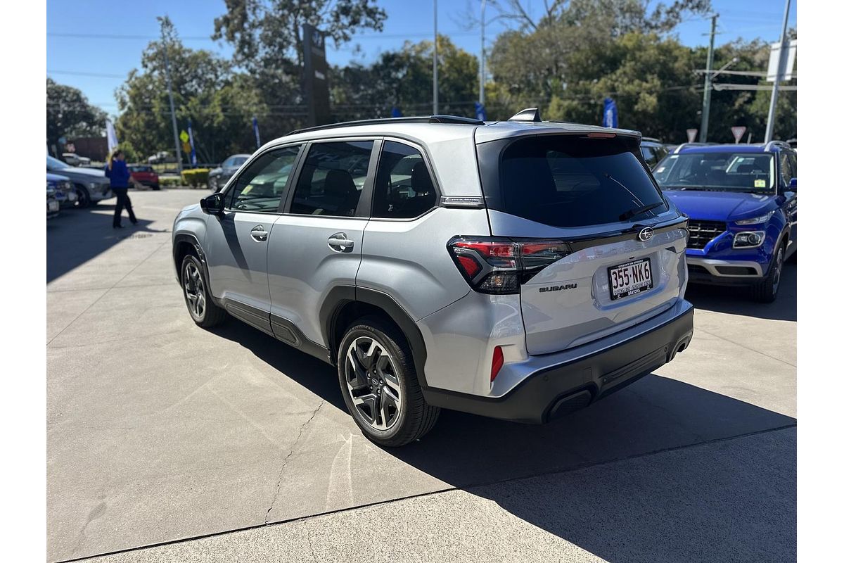 2025 Subaru Forester S6