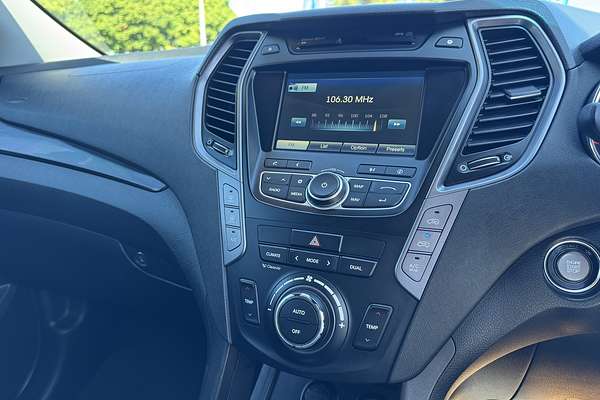 2012 Hyundai Santa Fe Highlander DM