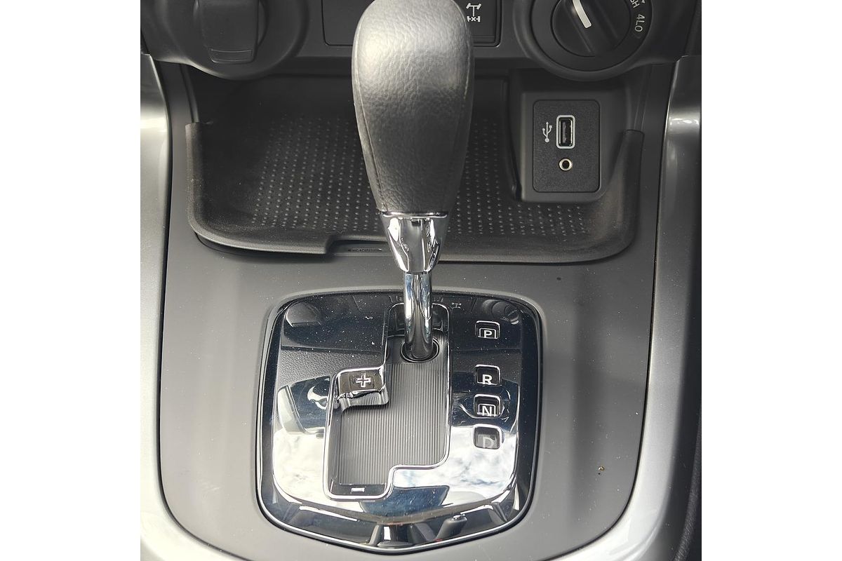 2024 Nissan Navara SL D23 4X4
