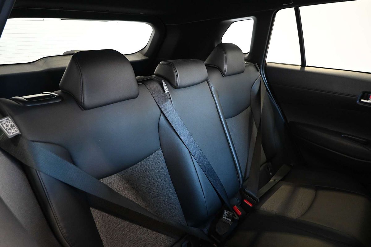2024 Toyota Corolla Cross GXL
