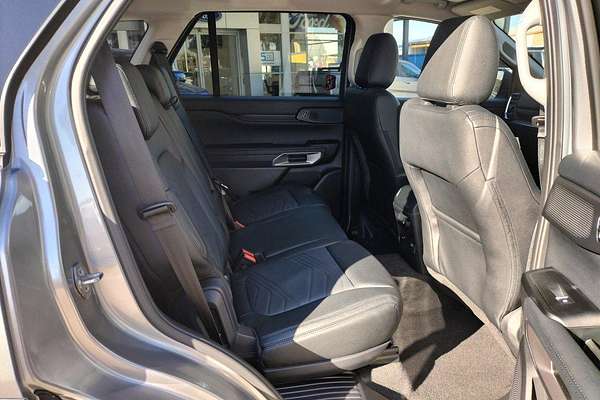 2025 Ford Everest Trend 2.0L