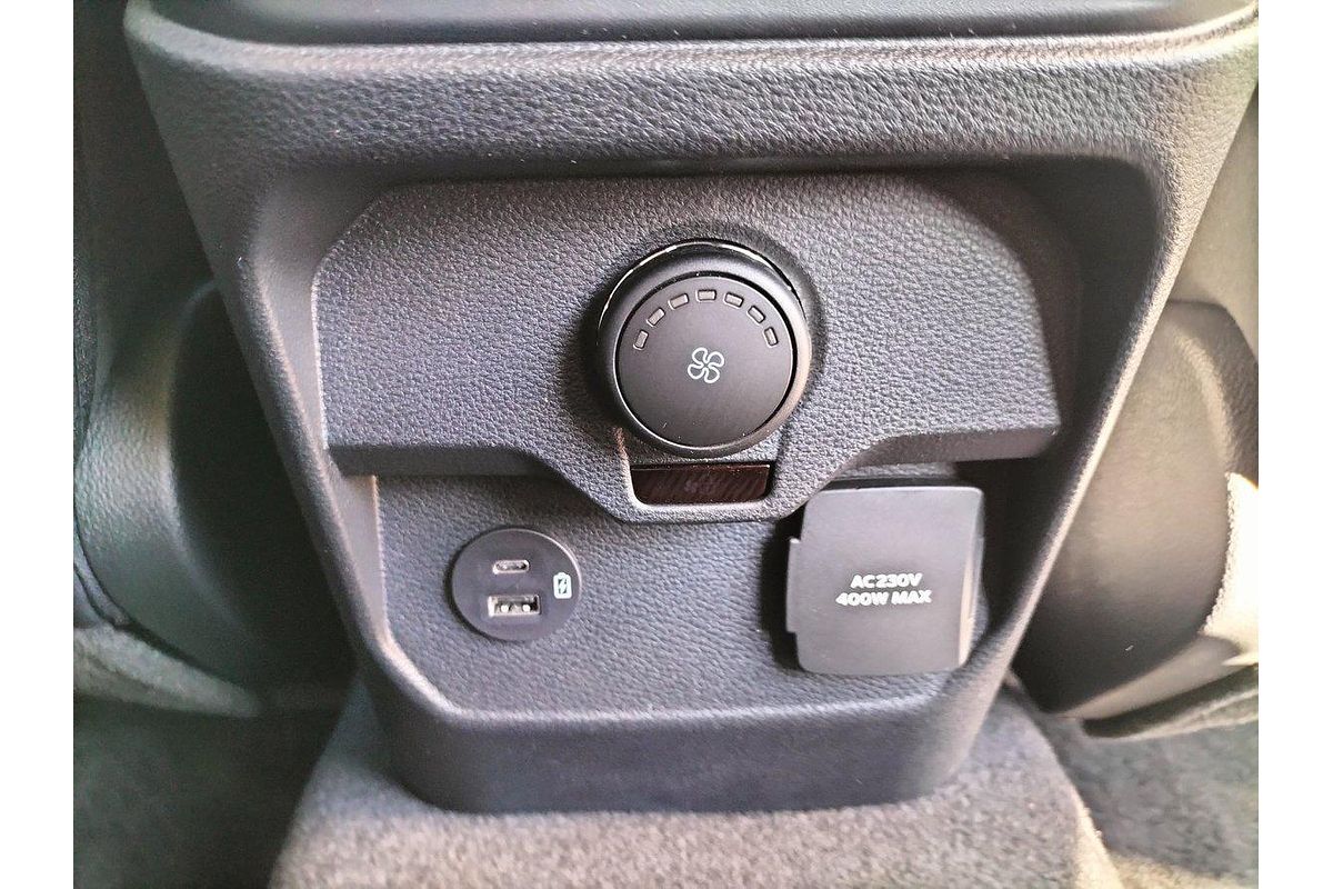 2025 Ford Everest Trend 2.0L