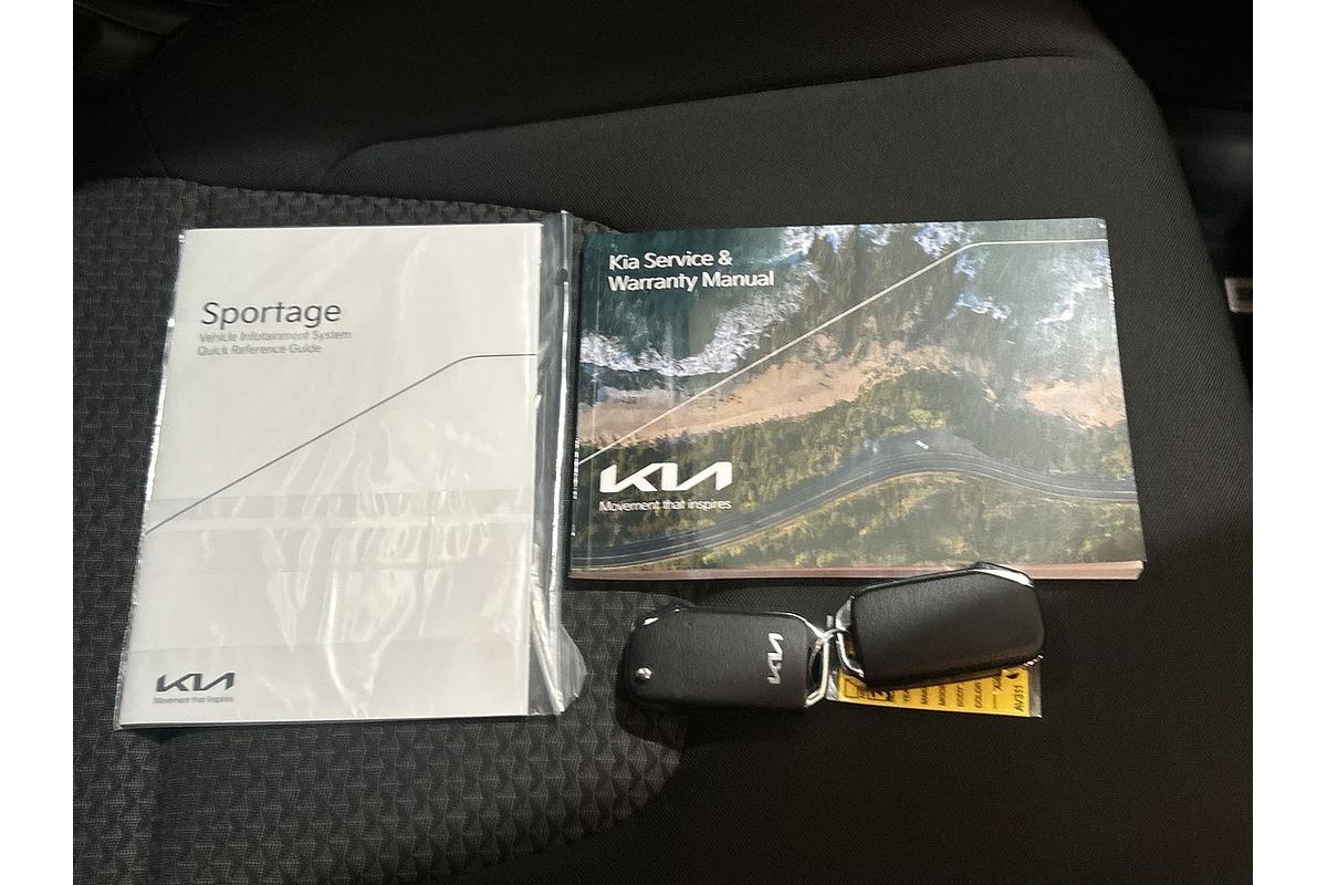 2023 Kia Sportage S NQ5