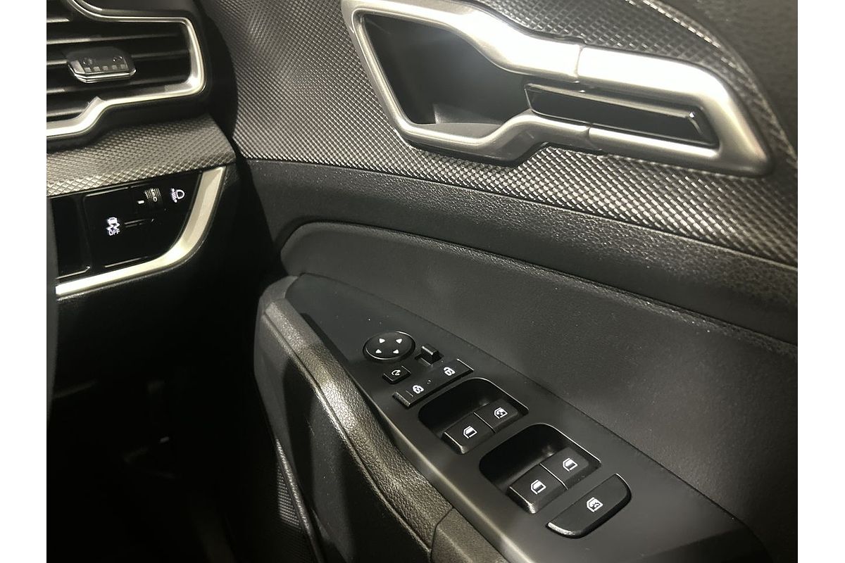2023 Kia Sportage S NQ5