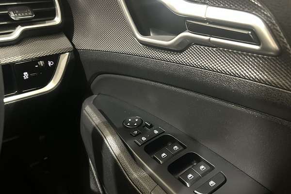 2023 Kia Sportage S NQ5