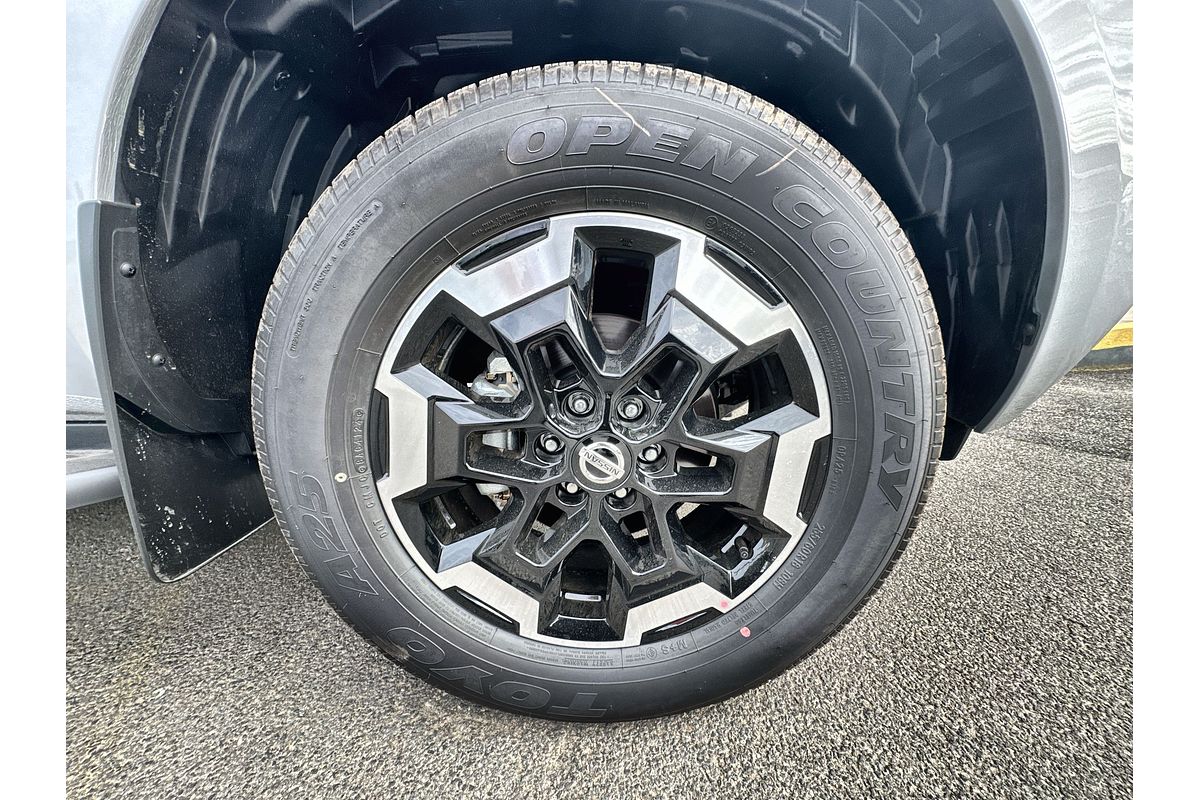 2025 Nissan Navara ST-X D23 4X4