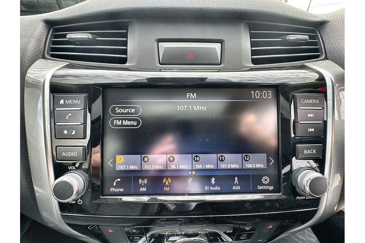 2025 Nissan Navara ST-X D23 4X4