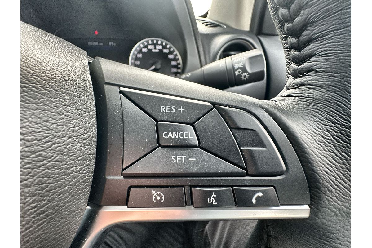 2025 Nissan Navara ST-X D23 4X4