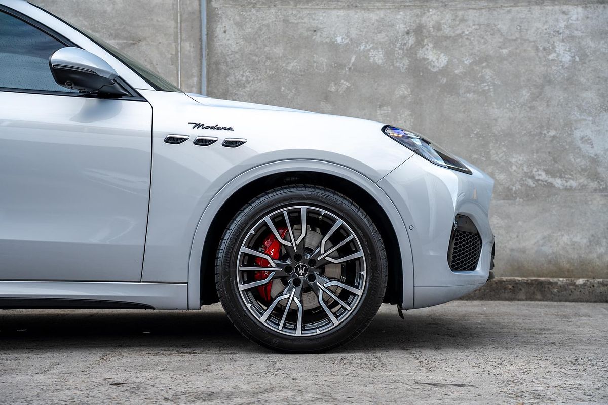 2023 Maserati Grecale Modena M182