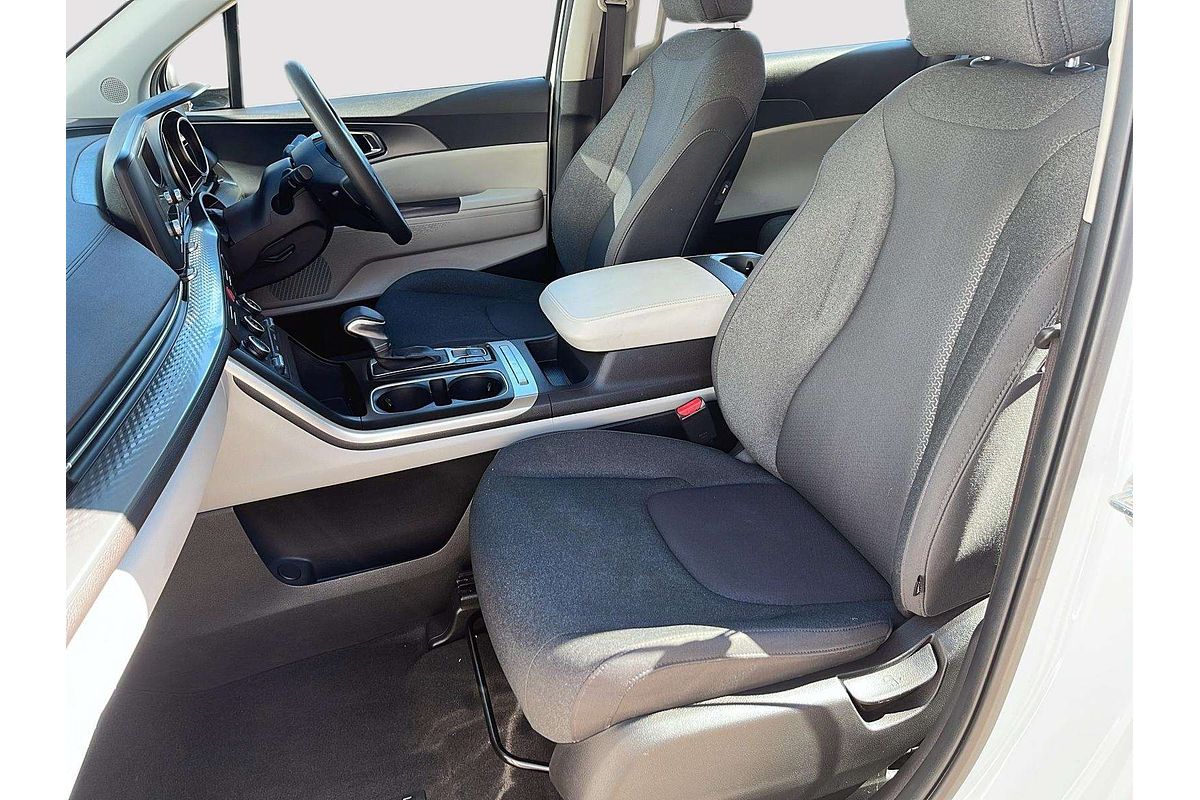 2023 Kia Carnival S KA4