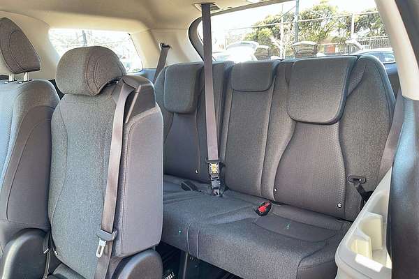 2023 Kia Carnival S KA4