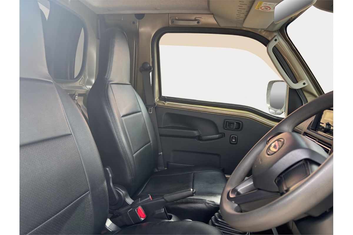 2022 Daihatsu HIJET