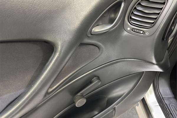 2001 Holden Commodore Executive VX