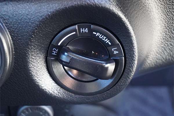 2020 Toyota Hilux SR GUN126R 4X4