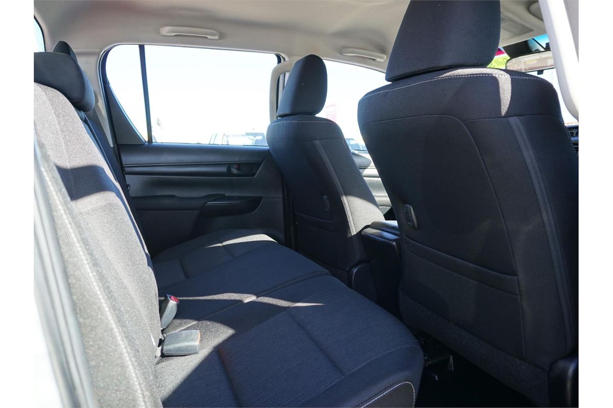 2020 Toyota Hilux SR GUN126R 4X4