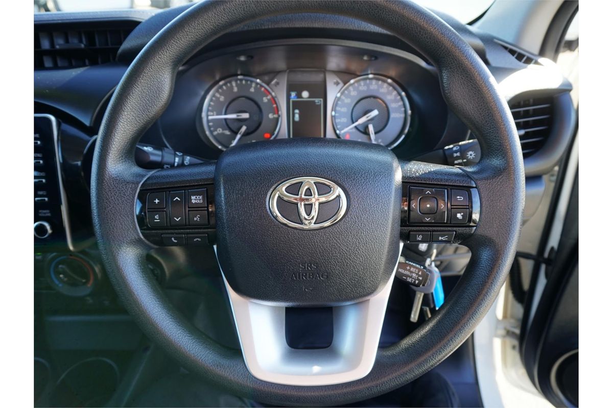 2020 Toyota Hilux SR GUN126R 4X4