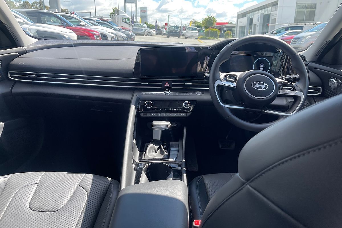 2024 Hyundai i30 Premium CN7.V2