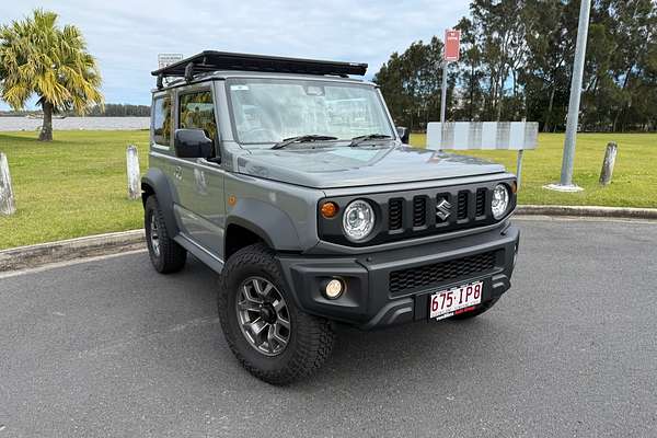 2023 Suzuki Jimny GLX GJ