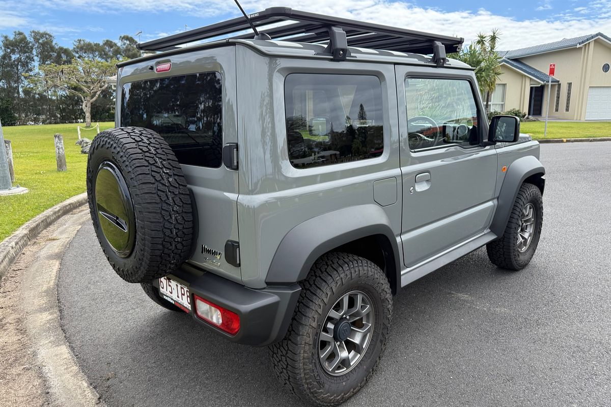 2023 Suzuki Jimny GLX GJ