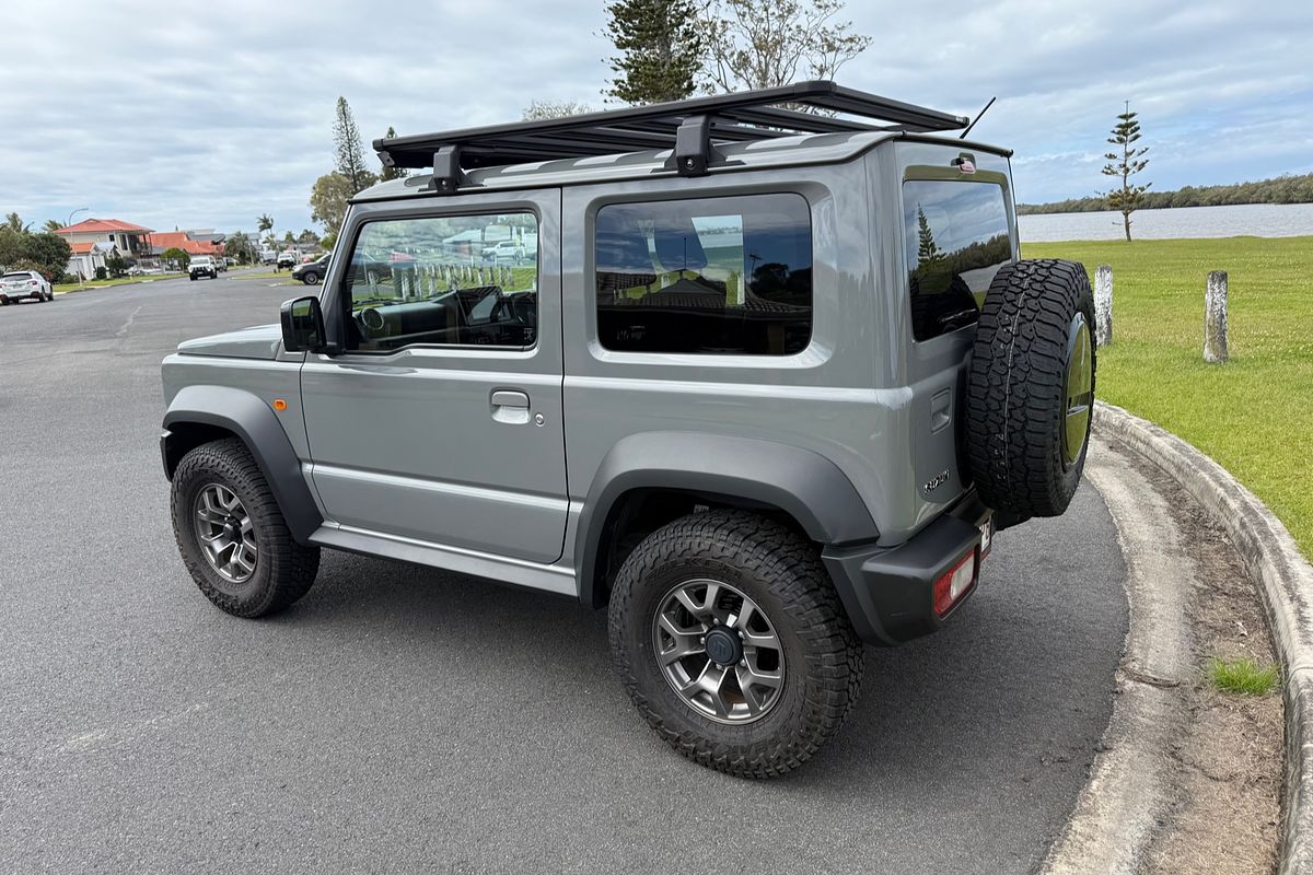 2023 Suzuki Jimny GLX GJ