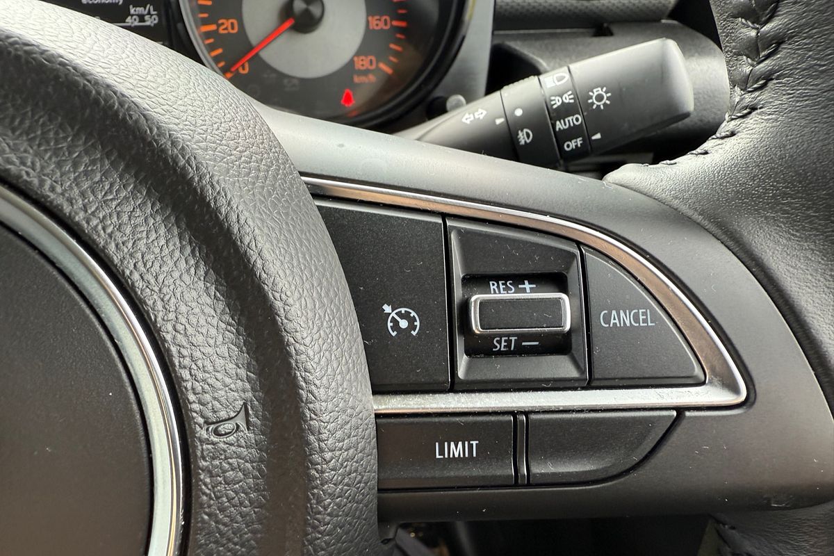 2023 Suzuki Jimny GLX GJ
