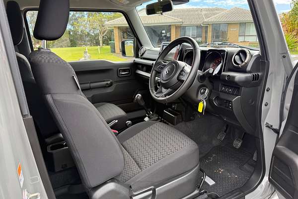 2023 Suzuki Jimny GLX GJ