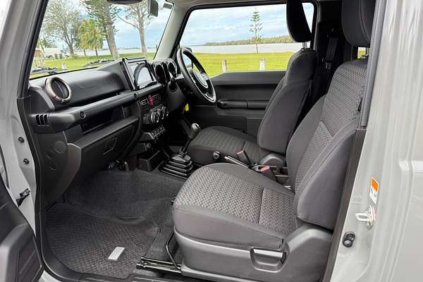 2023 Suzuki Jimny GLX GJ