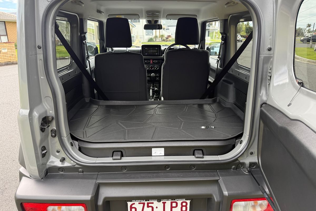 2023 Suzuki Jimny GLX GJ
