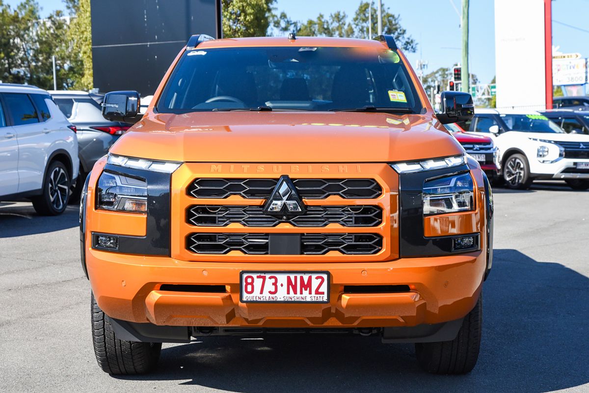 2025 Mitsubishi Triton GSR MV 4X4