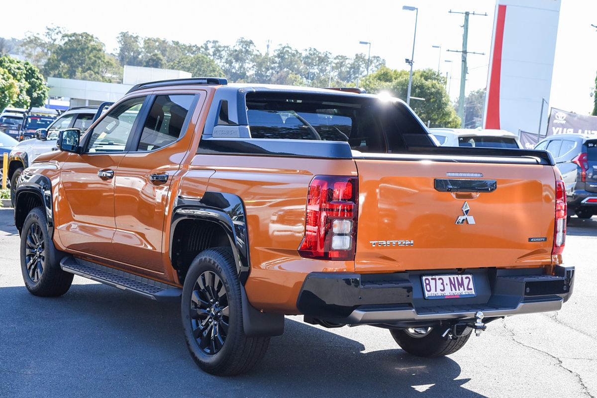 2025 Mitsubishi Triton GSR MV 4X4