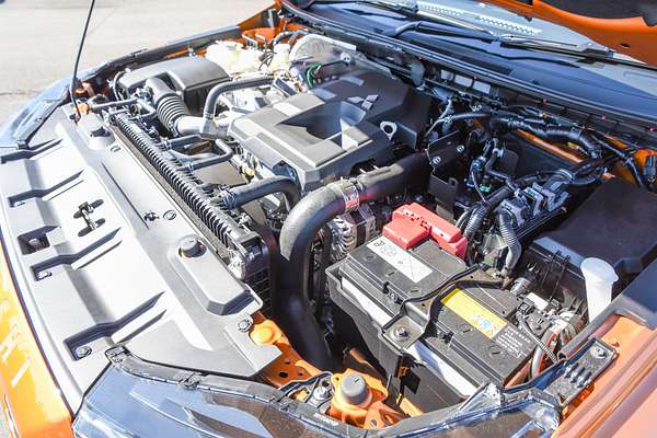 2025 Mitsubishi Triton GSR MV 4X4