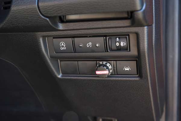 2025 Mitsubishi Triton GSR MV 4X4