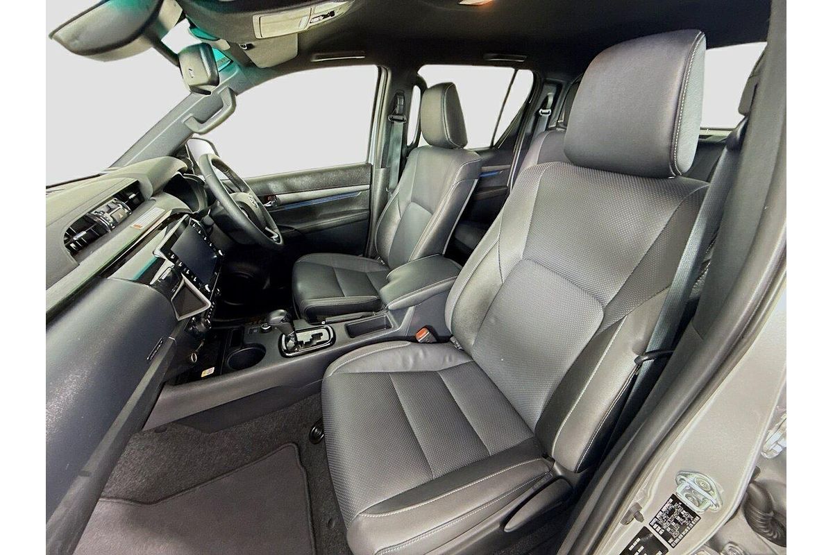 2025 Toyota Hilux Rogue 48V GUN126R 4X4