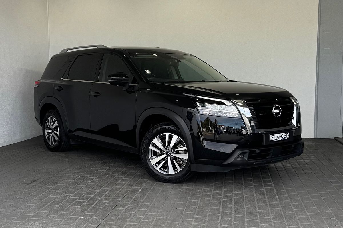 2024 Nissan Pathfinder Ti R53