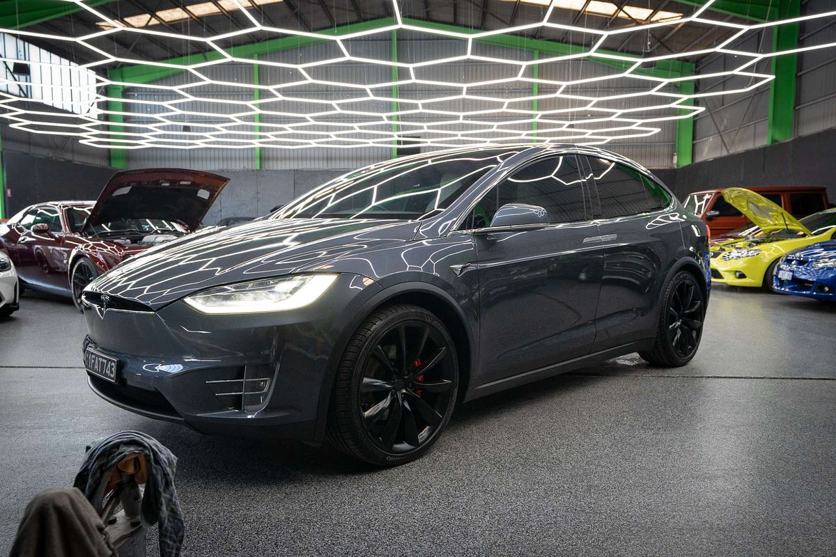 2020 Tesla Model X Performance