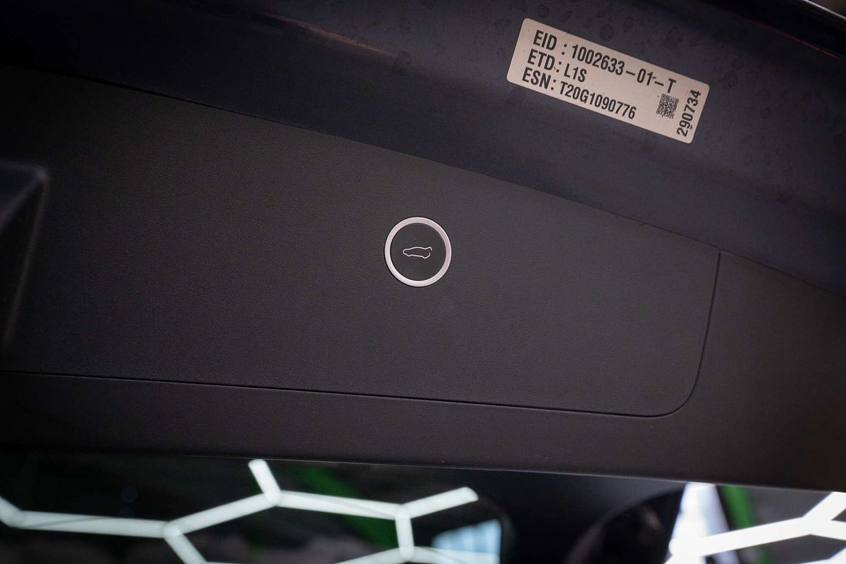 2020 Tesla Model X Performance
