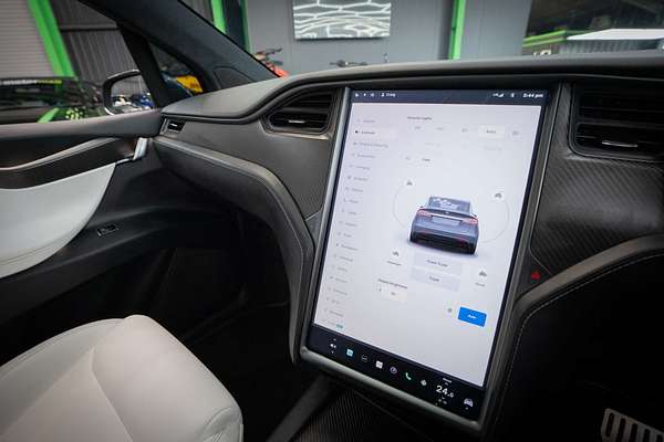 2020 Tesla Model X Performance