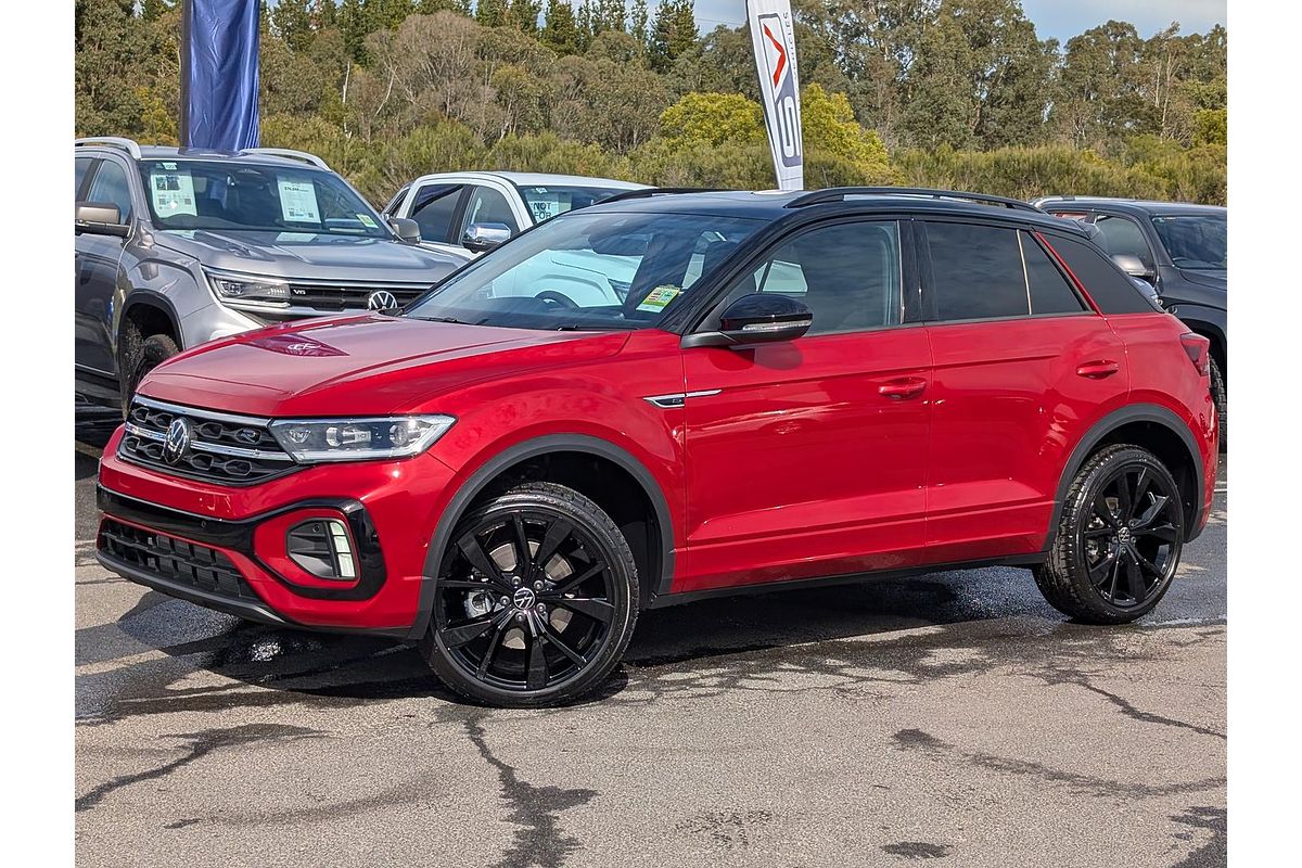 2025 Volkswagen T-Roc 140TSI R-Line D11