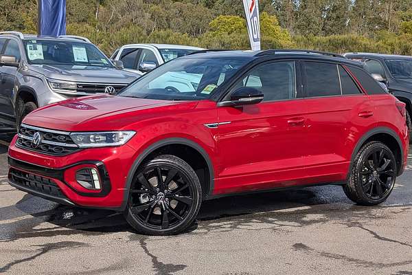2025 Volkswagen T-Roc 140TSI R-Line D11
