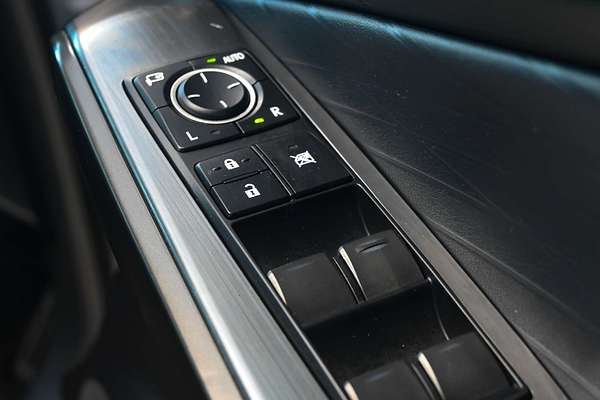 2020 Lexus IS IS300h F Sport AVE30R