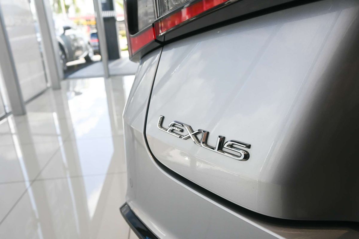 2020 Lexus IS IS300h F Sport AVE30R