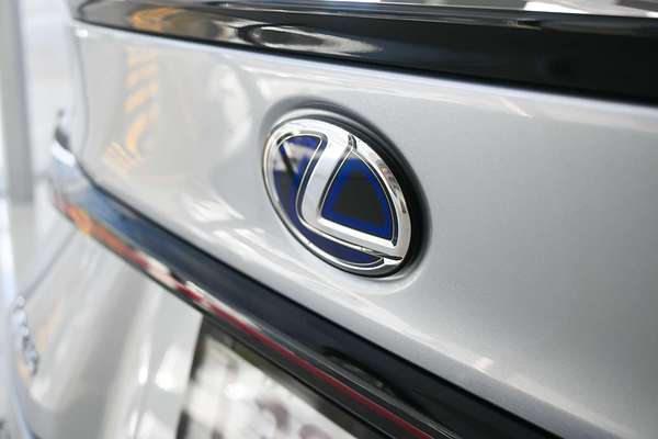 2020 Lexus IS IS300h F Sport AVE30R