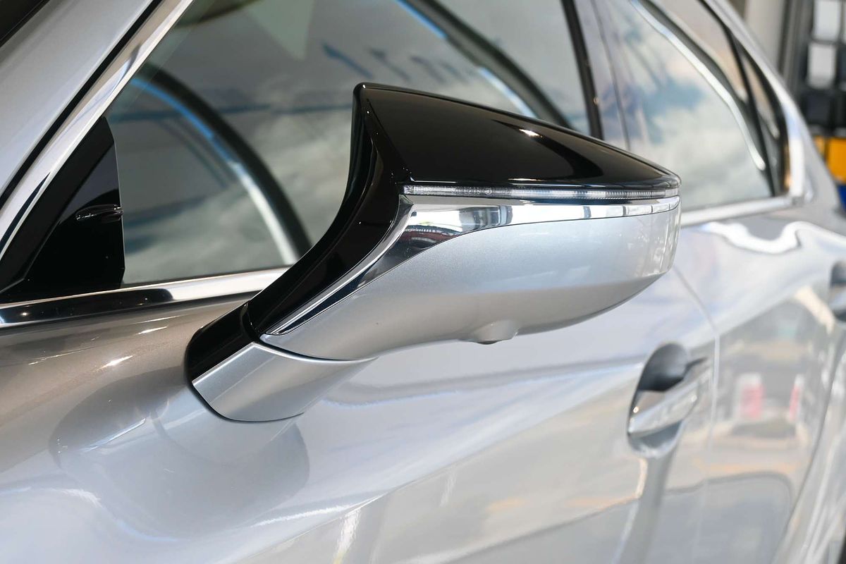 2020 Lexus IS IS300h F Sport AVE30R
