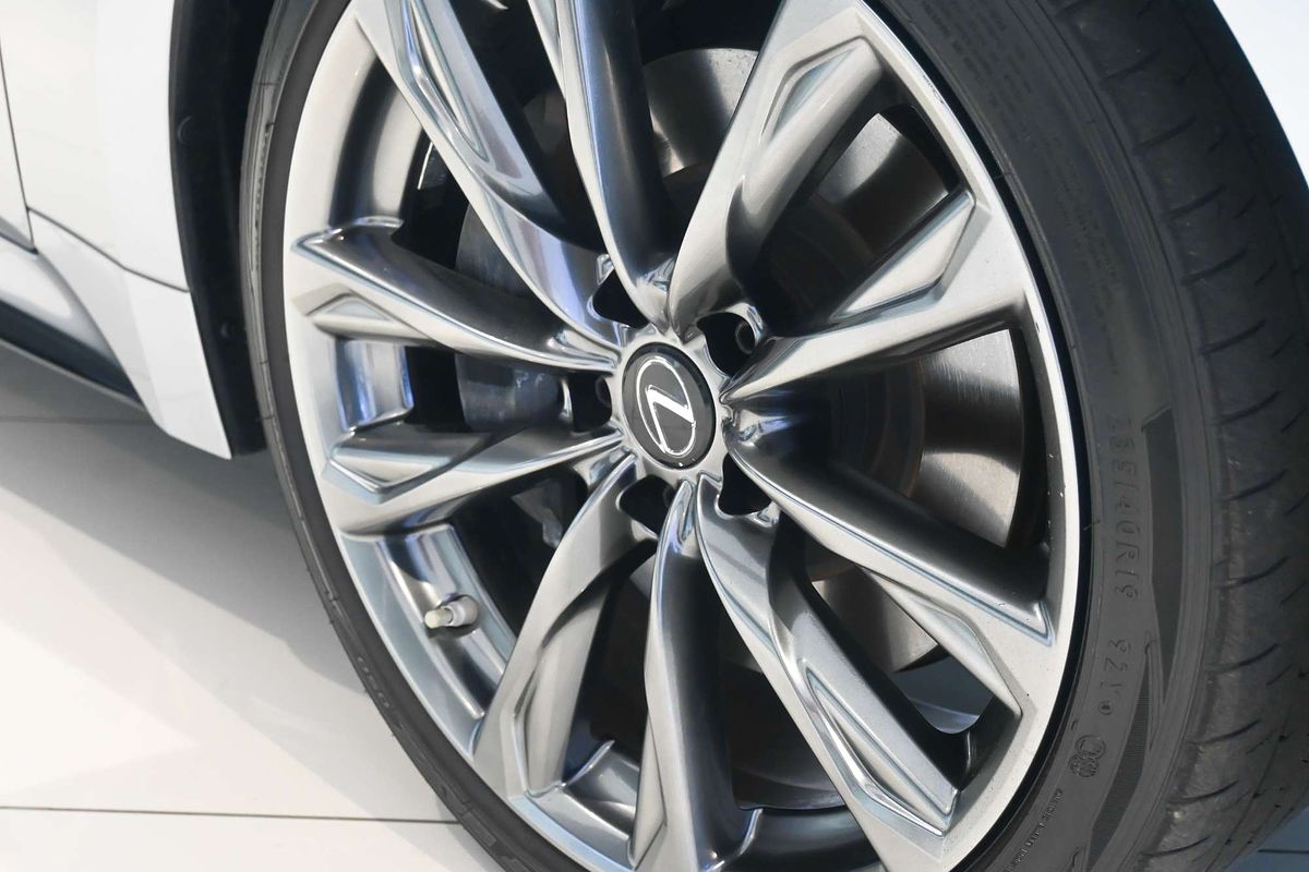2020 Lexus IS IS300h F Sport AVE30R