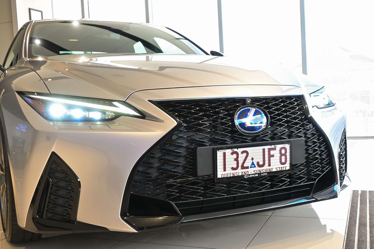 2020 Lexus IS IS300h F Sport AVE30R